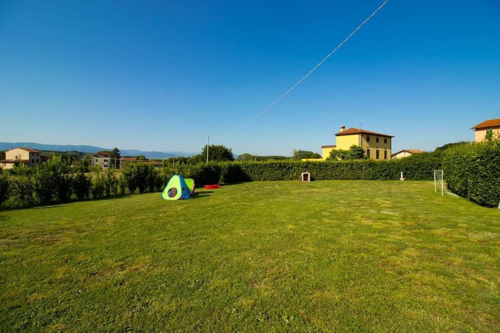 Casale Toscano Piscina Wi-Fi Capannori Bagian luar foto