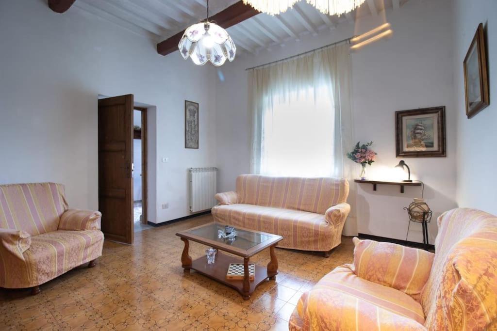 Casale Toscano Piscina Wi-Fi Capannori Bagian luar foto