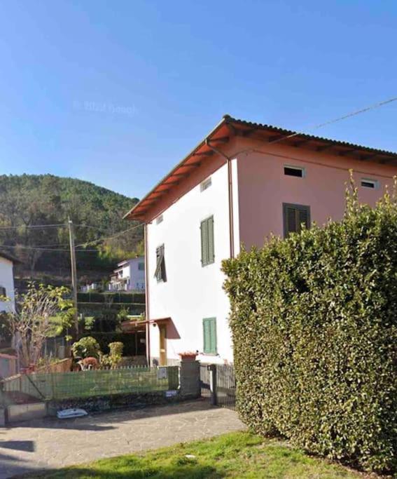 Casale Toscano Piscina Wi-Fi Capannori Bagian luar foto