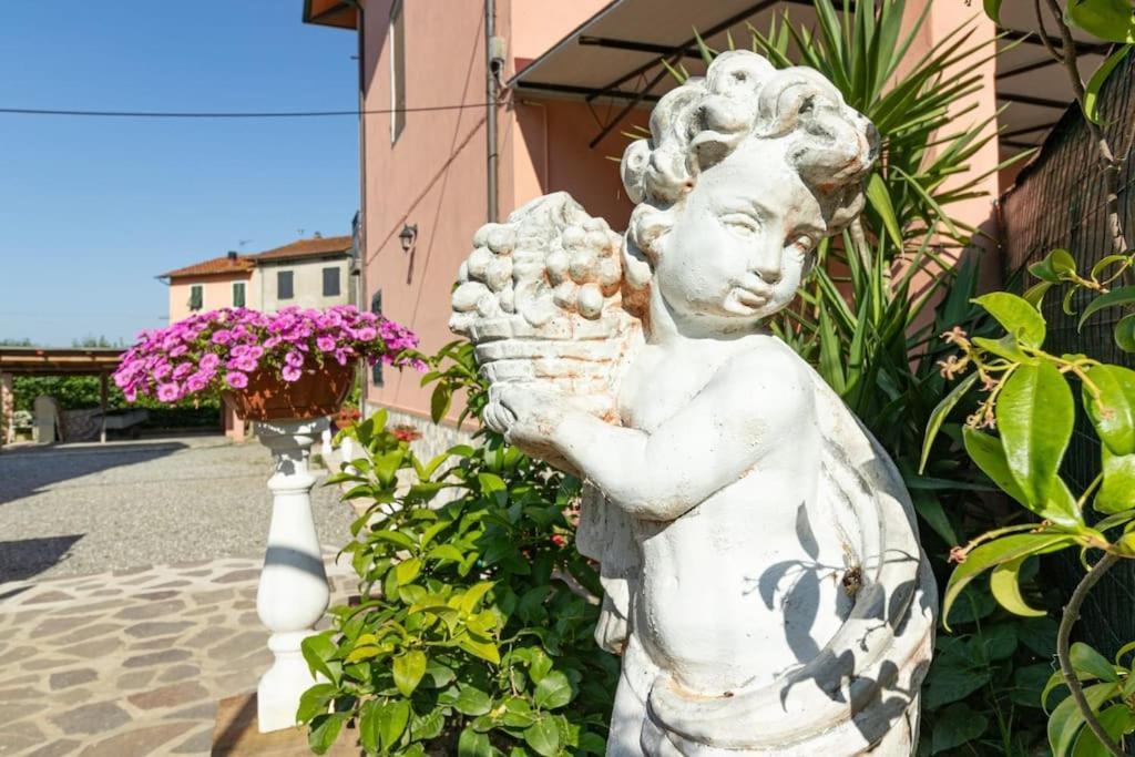 Casale Toscano Piscina Wi-Fi Capannori Bagian luar foto